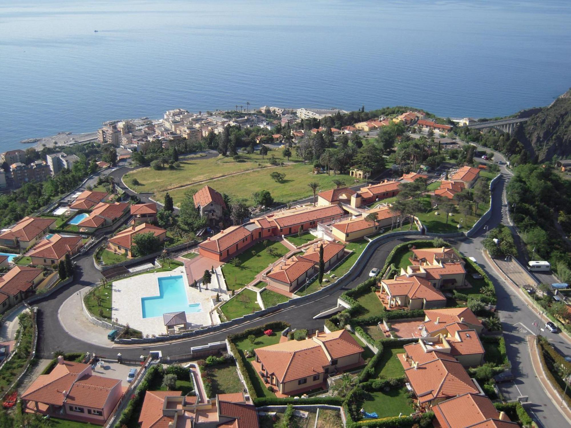 Residence Villa Beuca Коголето Екстер'єр фото